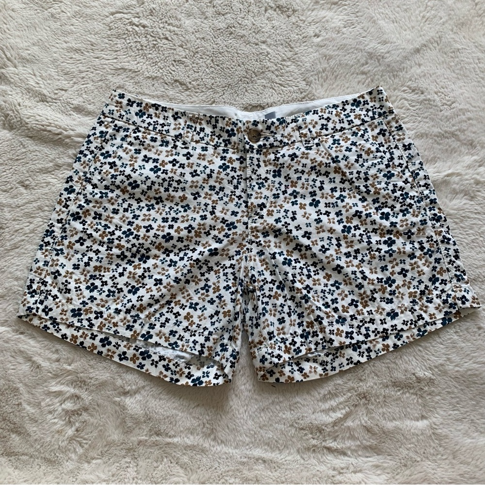 Old Navy Women’s Floral Print Shorts Size 4